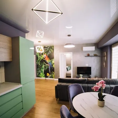 Madrid - Endless Summer Mamaia Nord