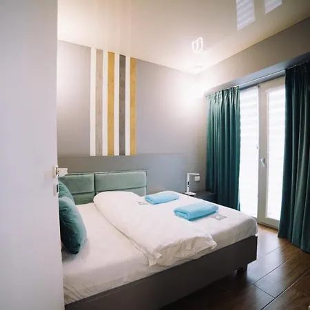 Madrid - Endless Summer Mamaia Nord