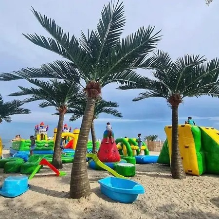 Apartment Madrid - Endless Summer Mamaia Nord