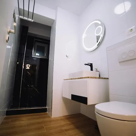 Apartamento Madrid - Endless Summer Mamaia Nord